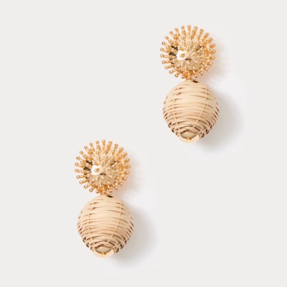 Lilly Pulitzer Summer Shorelines Wicker Earrings. NEW